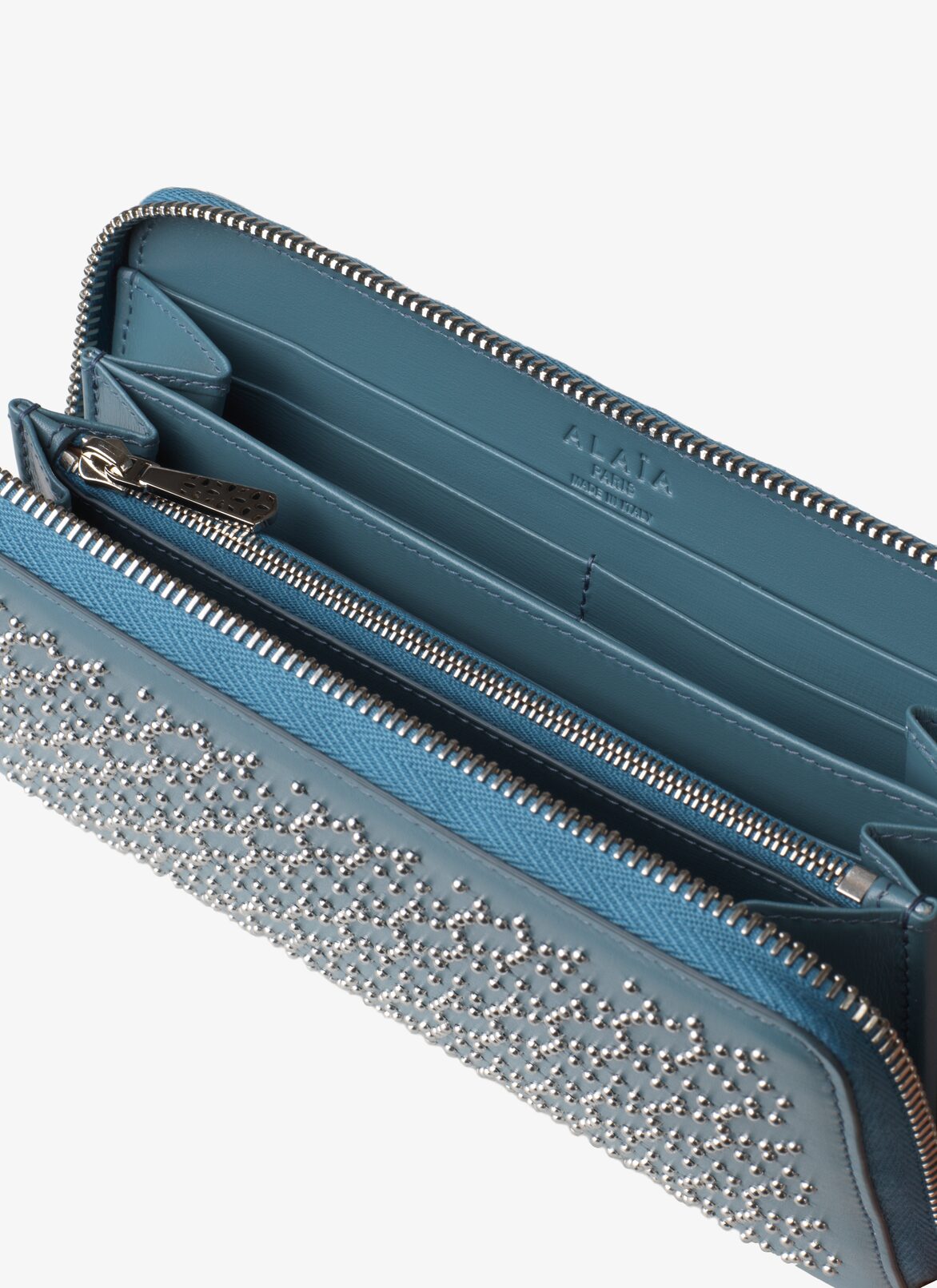 19 Zip-Around Wallet ALAÏA HORIZON BLUE 19 ZIP-AROUND WALLET